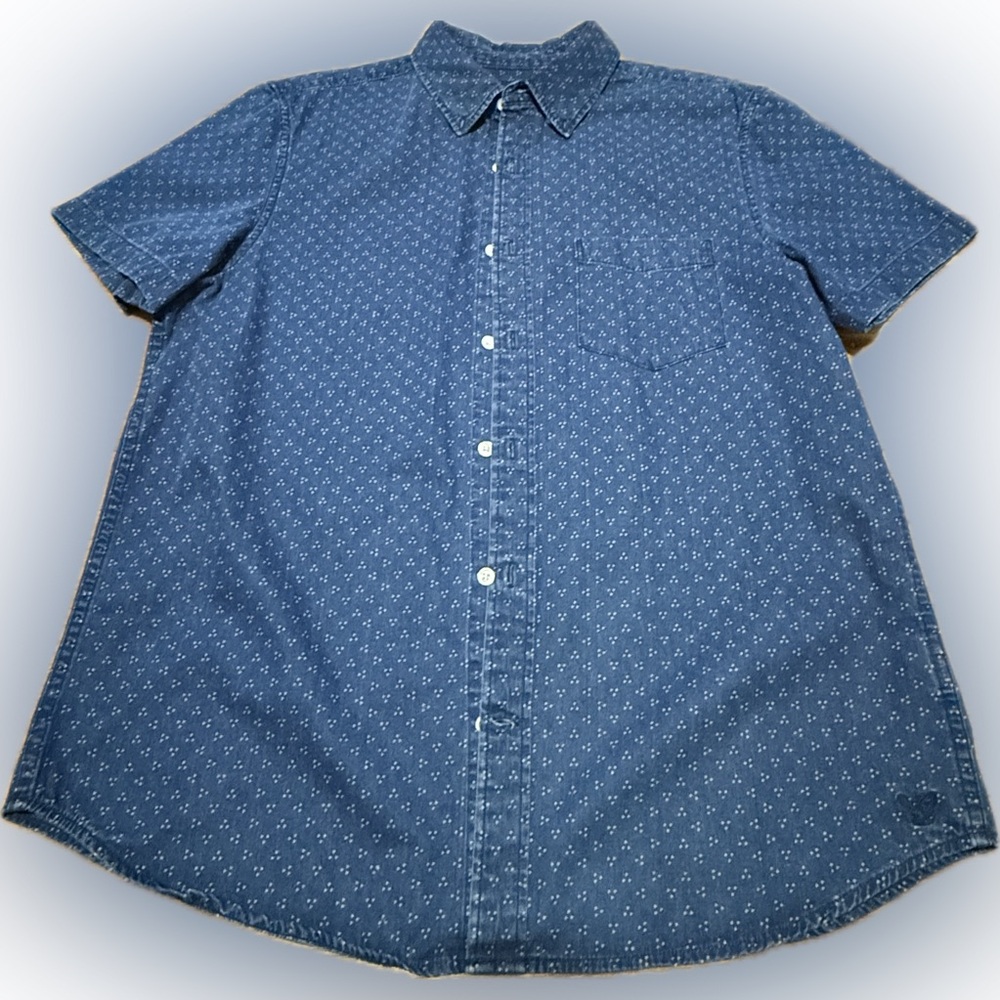 American Eagle Outfitters Navy Patterned Button Down Shirt